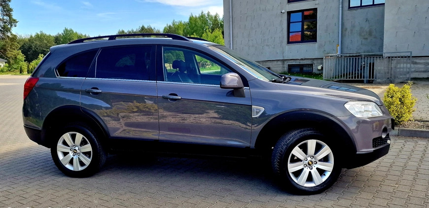 Chevrolet Captiva cena 26900 przebieg: 209267, rok produkcji 2011 z Kłecko małe 631